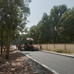 THI CÔNG THẢM BÊ TÔNG NHỰA NÓNG
