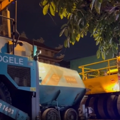 XE LU ĐƯỜNG NHỰA