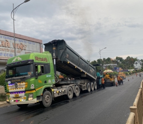 Công Trình thảm nhựa
