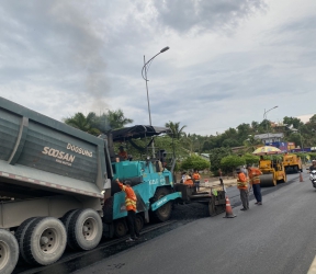 Công Trình thảm nhựa